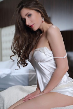 Sexy Ukrainian brunette Elina