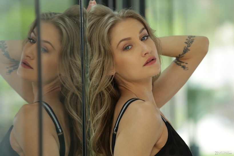 Stripping Beauty 8