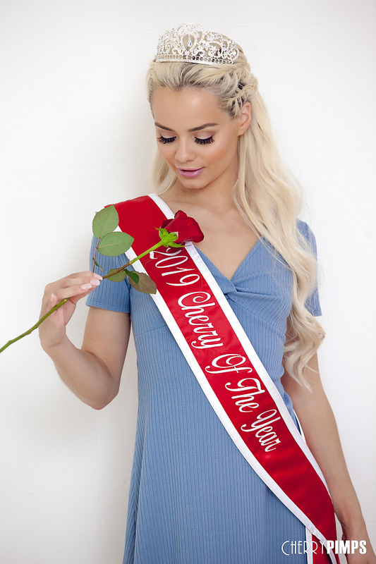 Sensual Like A Rose 6