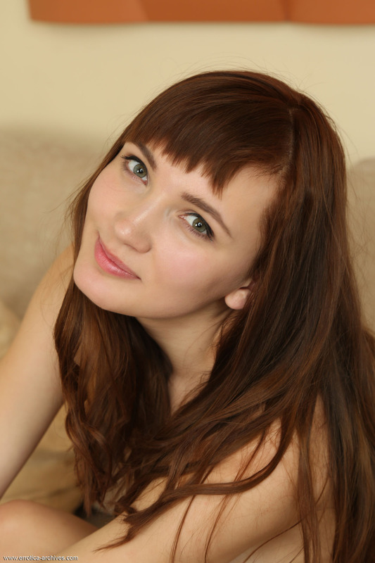 Aria Bella At Home 11