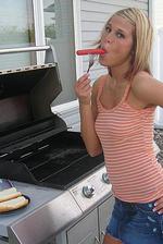 Melissa Midwest Shoves A Hot Dog In Her Twat 1