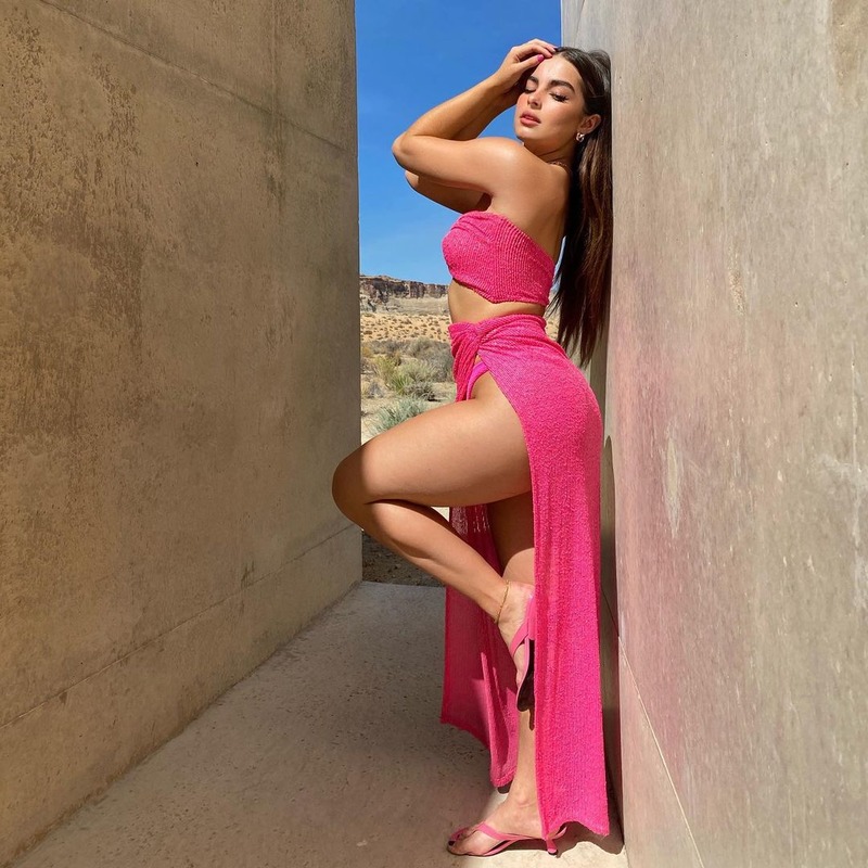 Hot Babe Addison Rae 1