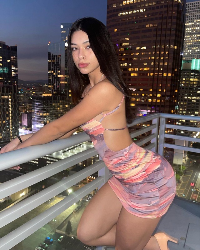 Aishah Sofey 10