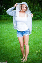 Sultry Nikki Sims 10