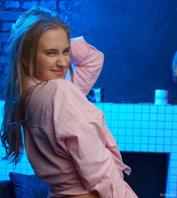 Backstage. Vol.99 10