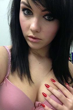 Mellisa Clarke - Self Shot Gallery