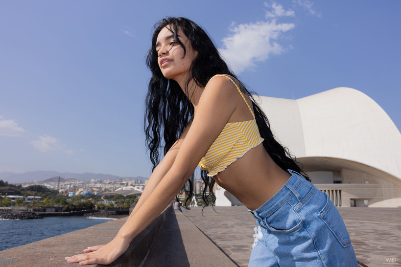 Innocent Walk With Dulce By Watch4Beauty 3