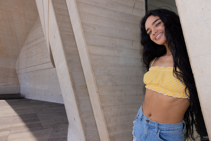 Innocent Walk With Dulce By Watch4Beauty 7